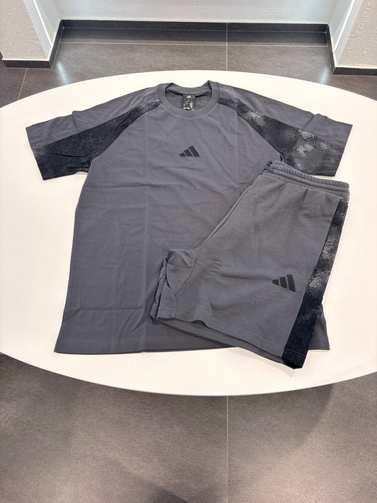 Coordinato Camo print grigio