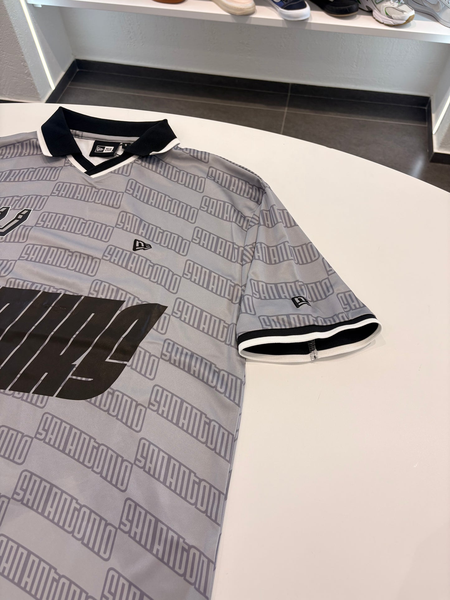 Polo NEWERA San Antonio Spurs