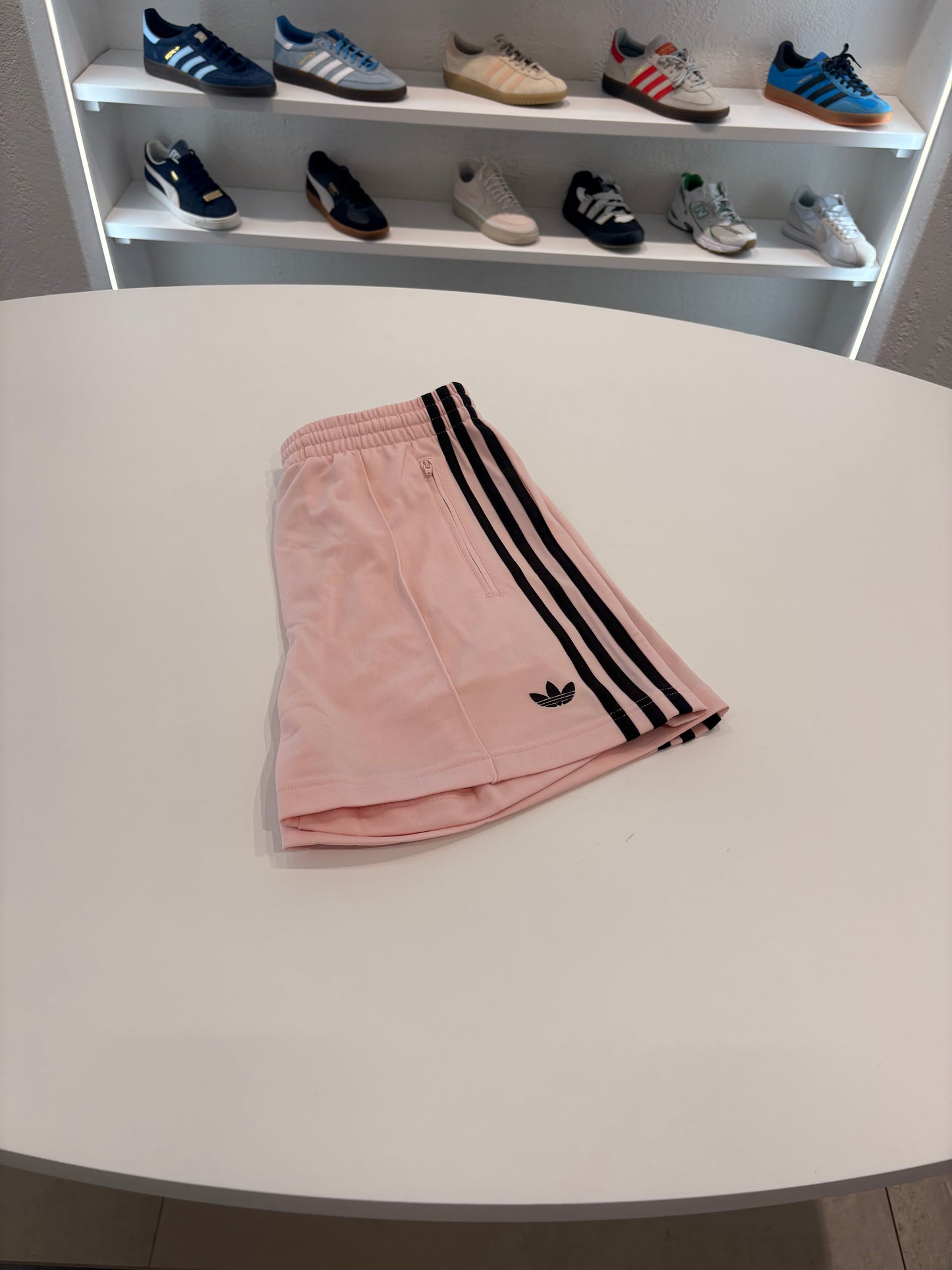 Shorts Adidas pink