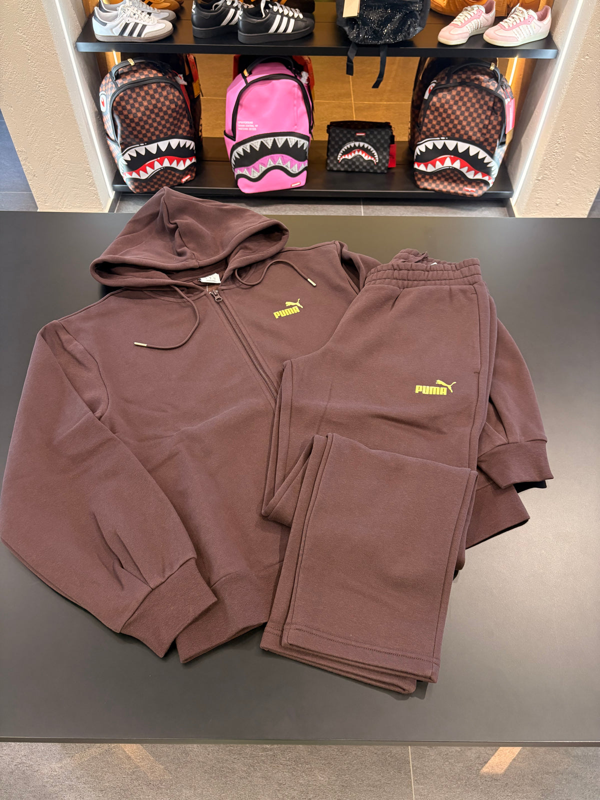 Tuta puma full zip brown logo oro
