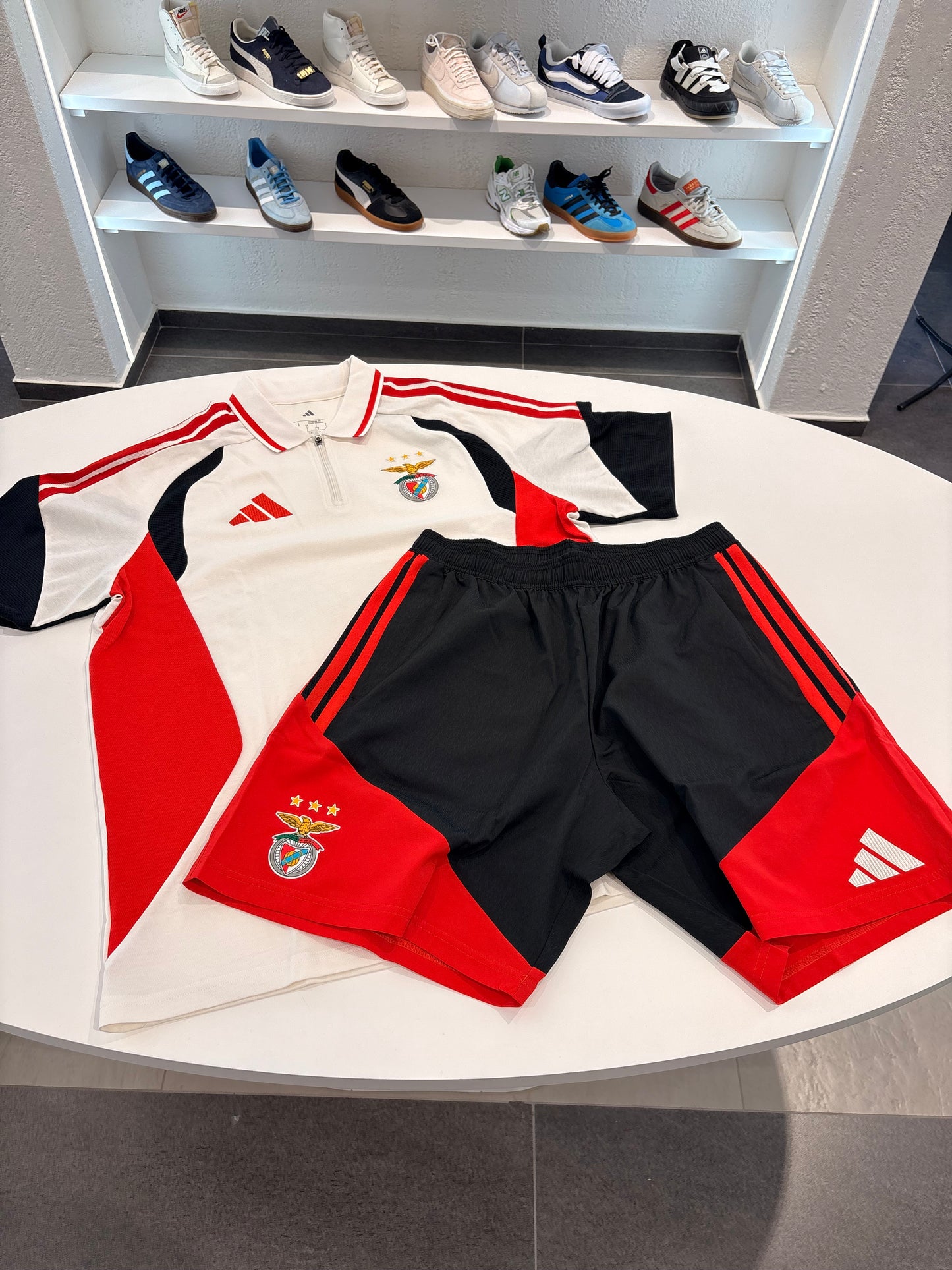 Completino club Benfica