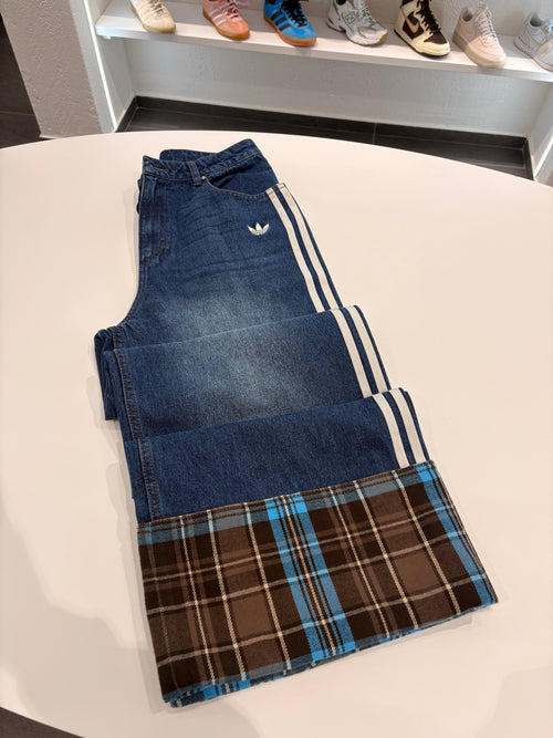 Jeans a gamba larga Adidas