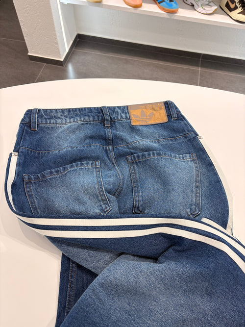 Jeans a gamba larga Adidas