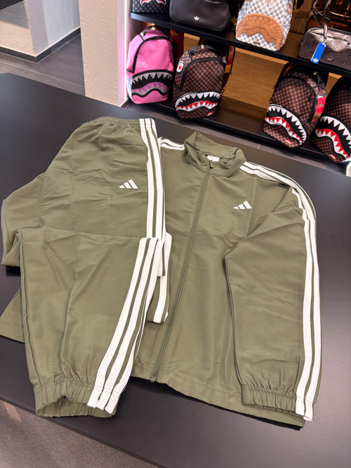 Tuta Adidas woven microfibra verde
