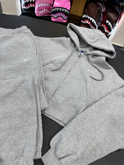 Tuta Nike oversize X zip grigia