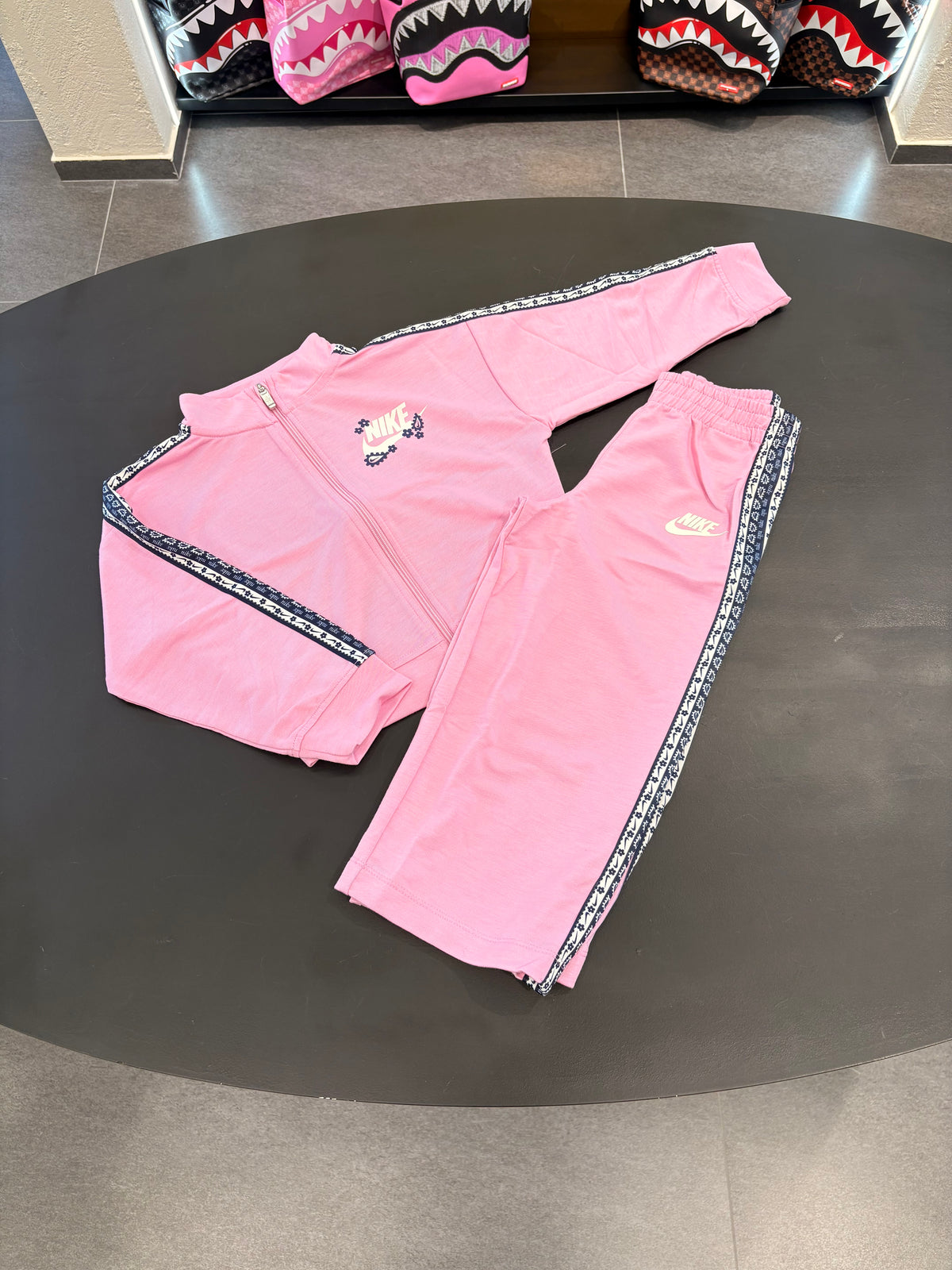 Tuta Nike retro remix kids
