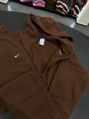Tuta Nike oversize x zip marrone