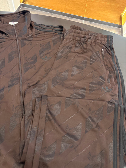 Tuta monogram firebird Adidas brown