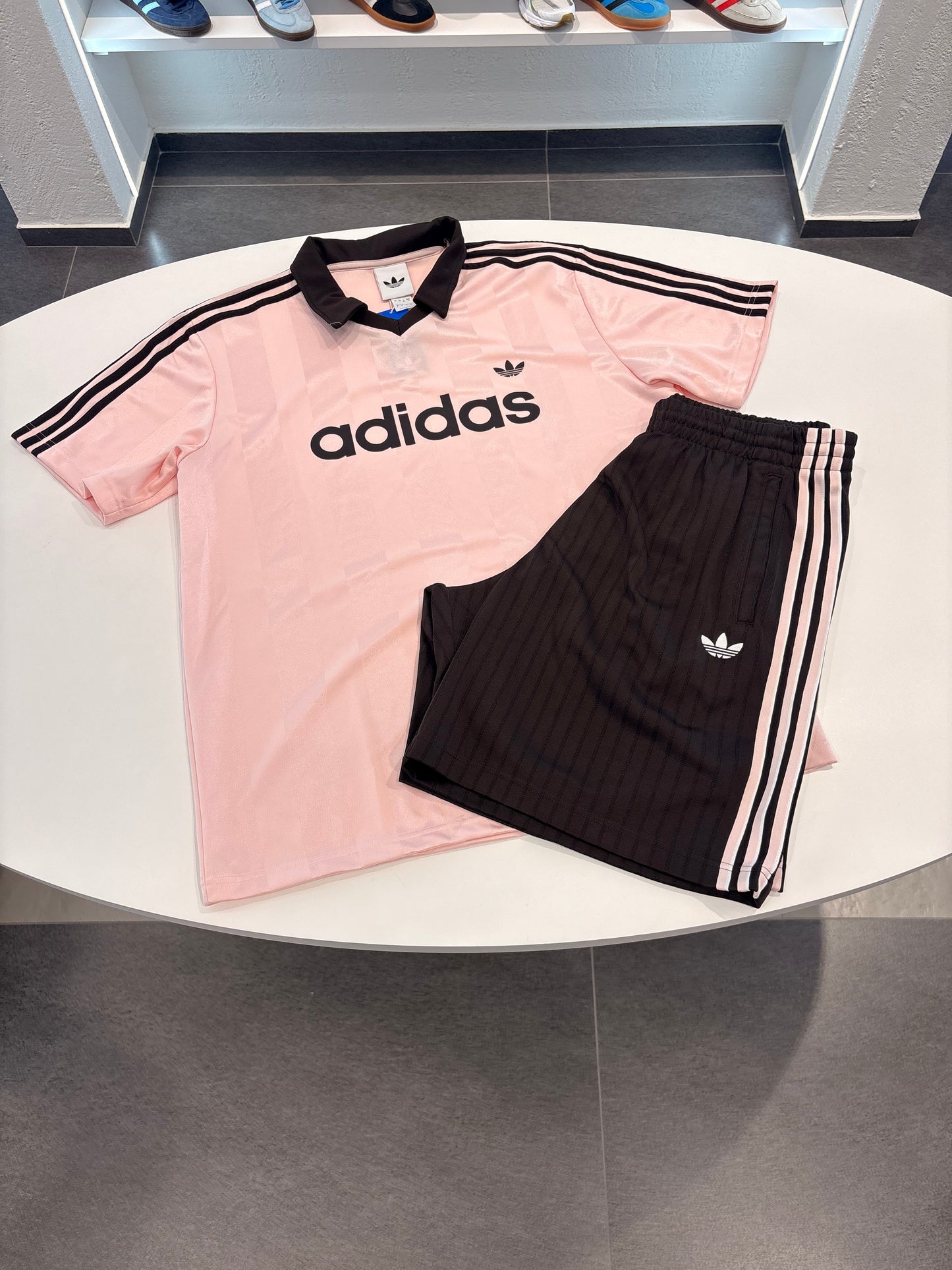 Coordinato Adidas brown polo pink unisex
