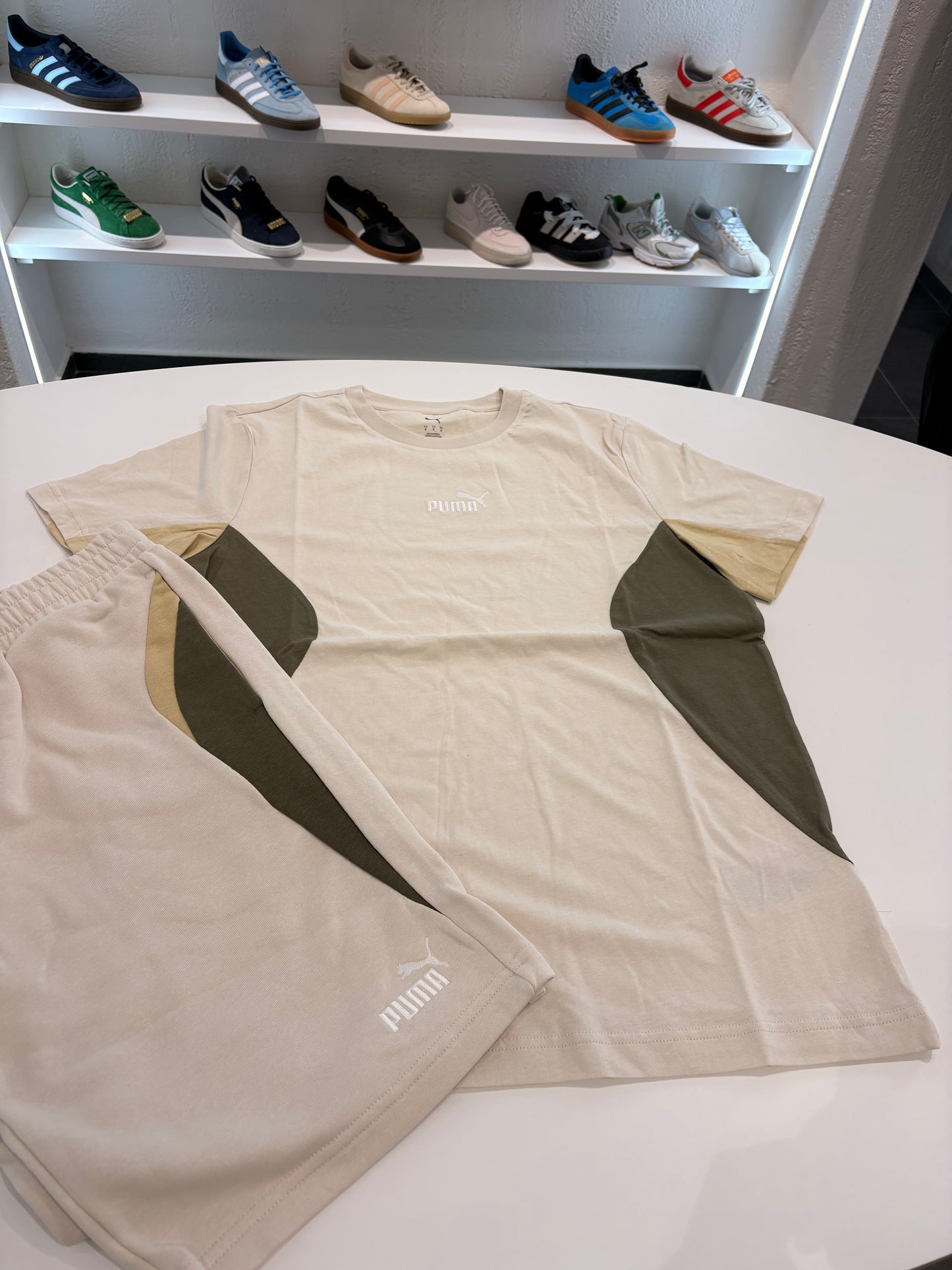 Completino Puma block tee M