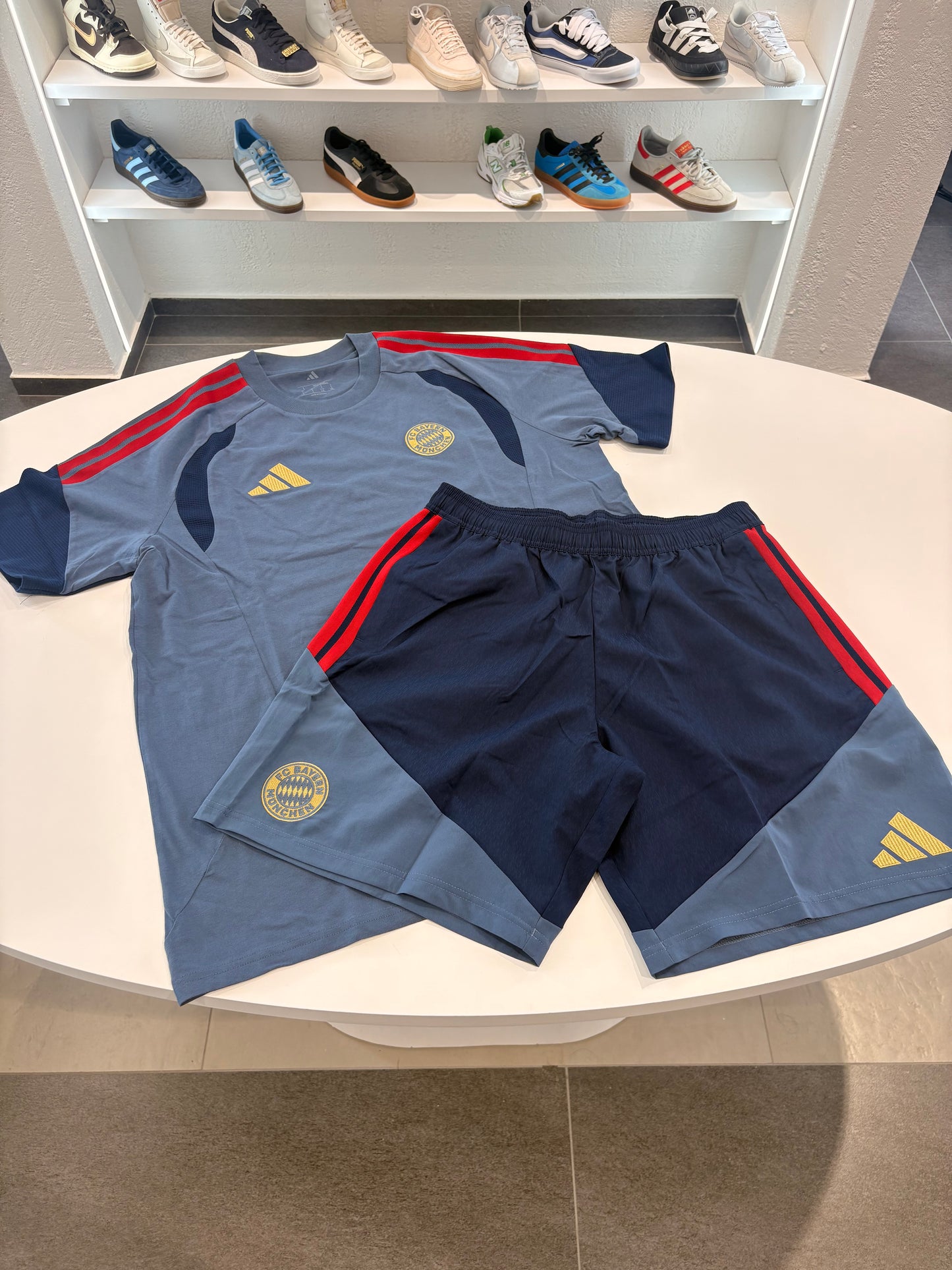 Completino Bayern Monaco