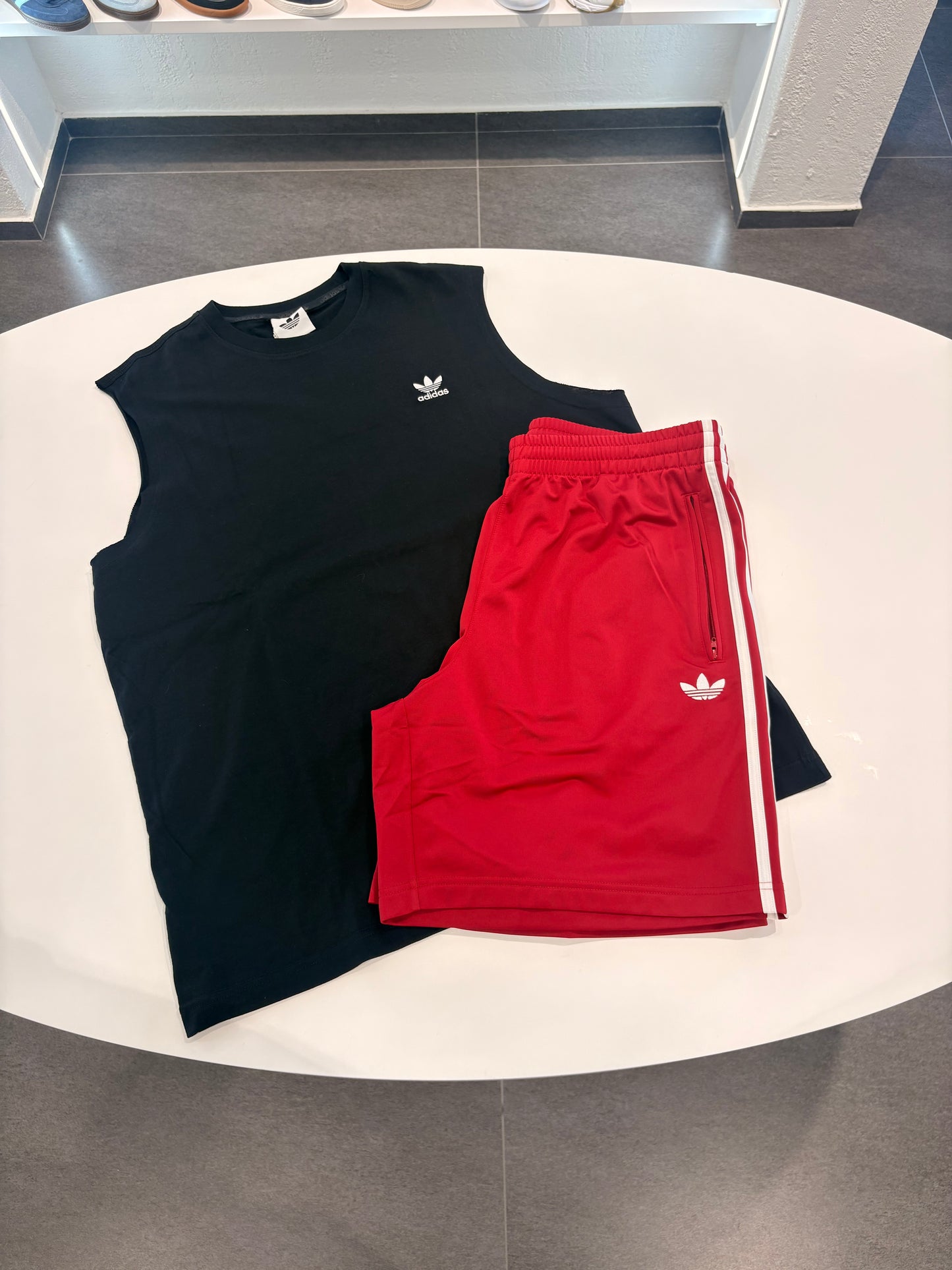Coordinato adidas canotta black pant multi color