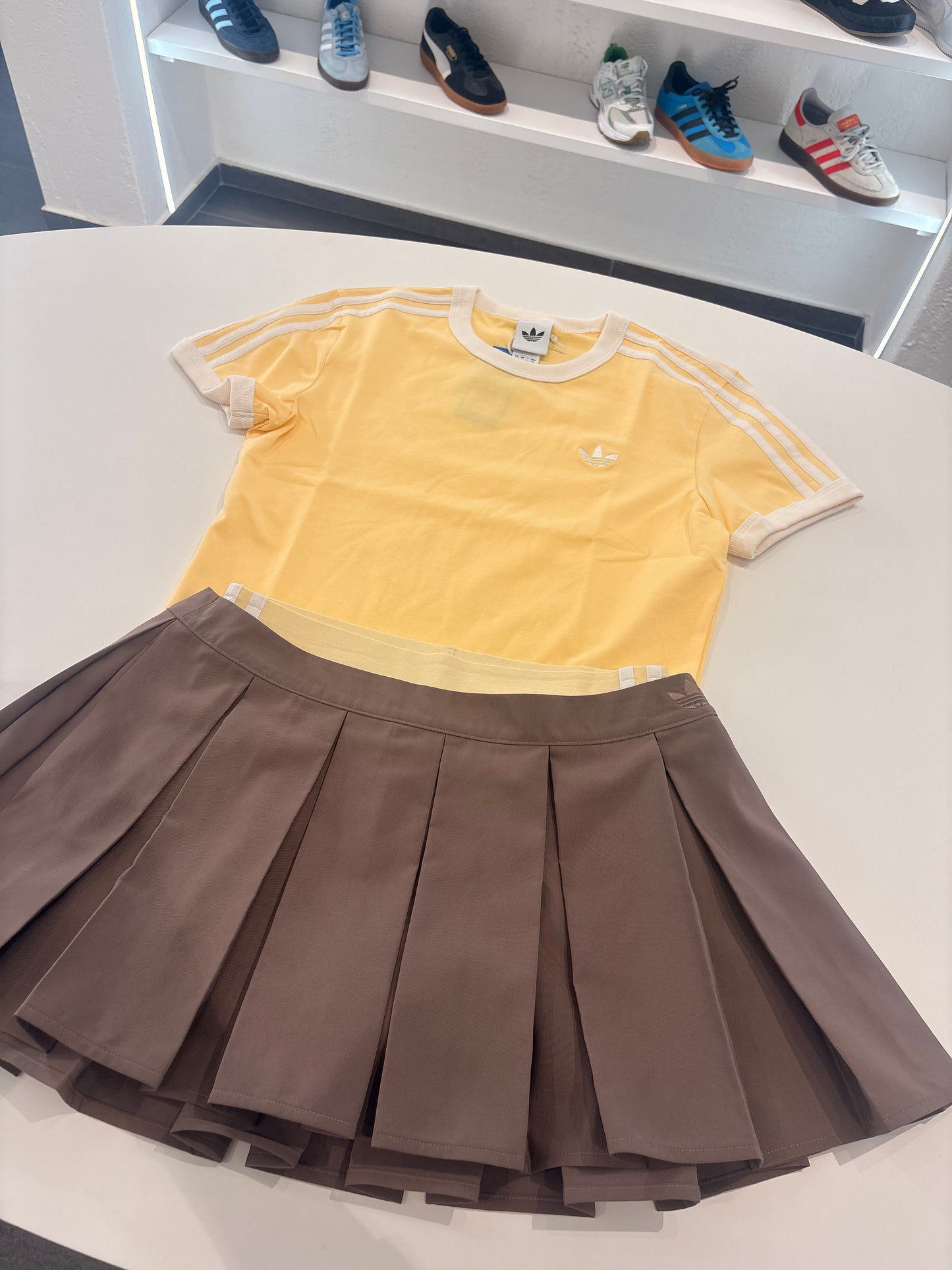 Coordinato Adidas gonna brown yellow 3lines