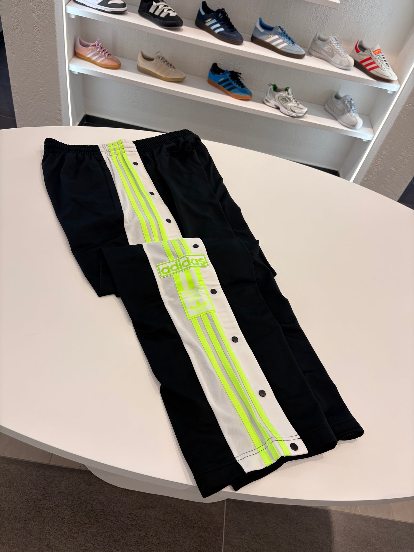 Pantalone Adidas three stripes