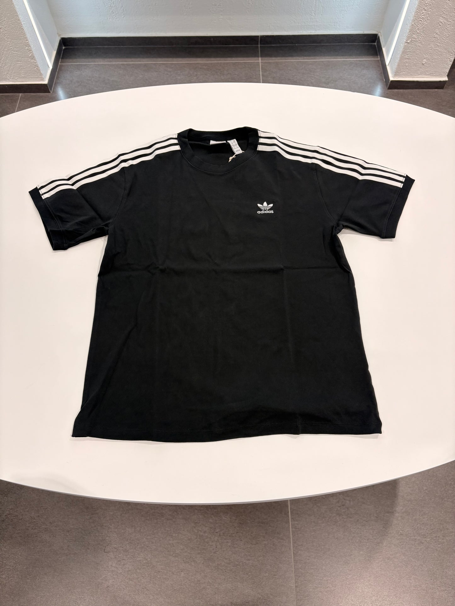 T-shirt Adidas