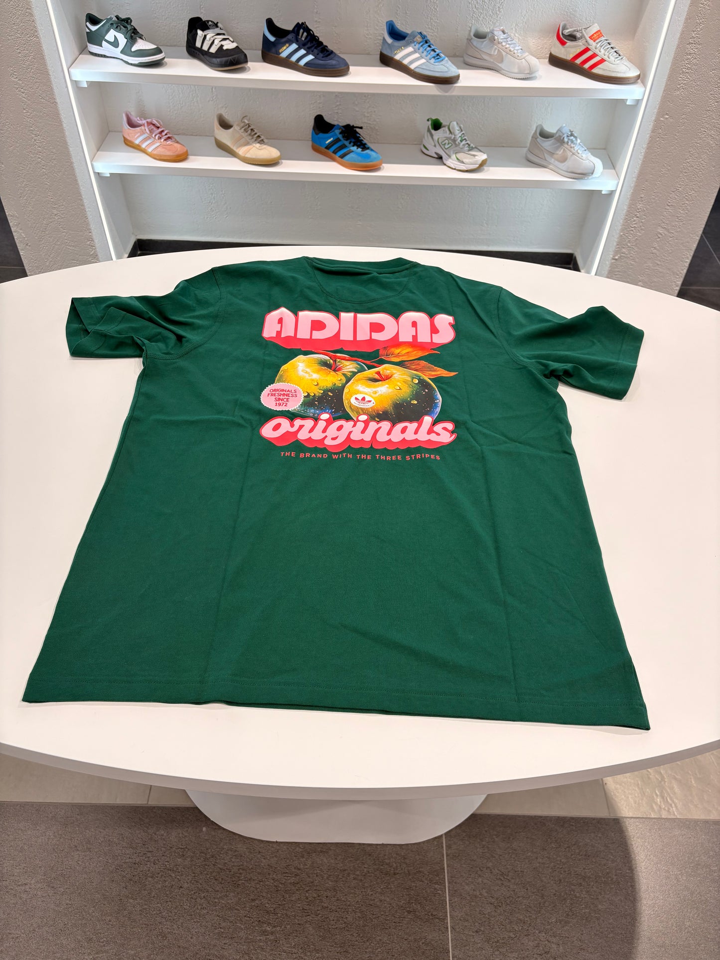T-shirt Adidas olive