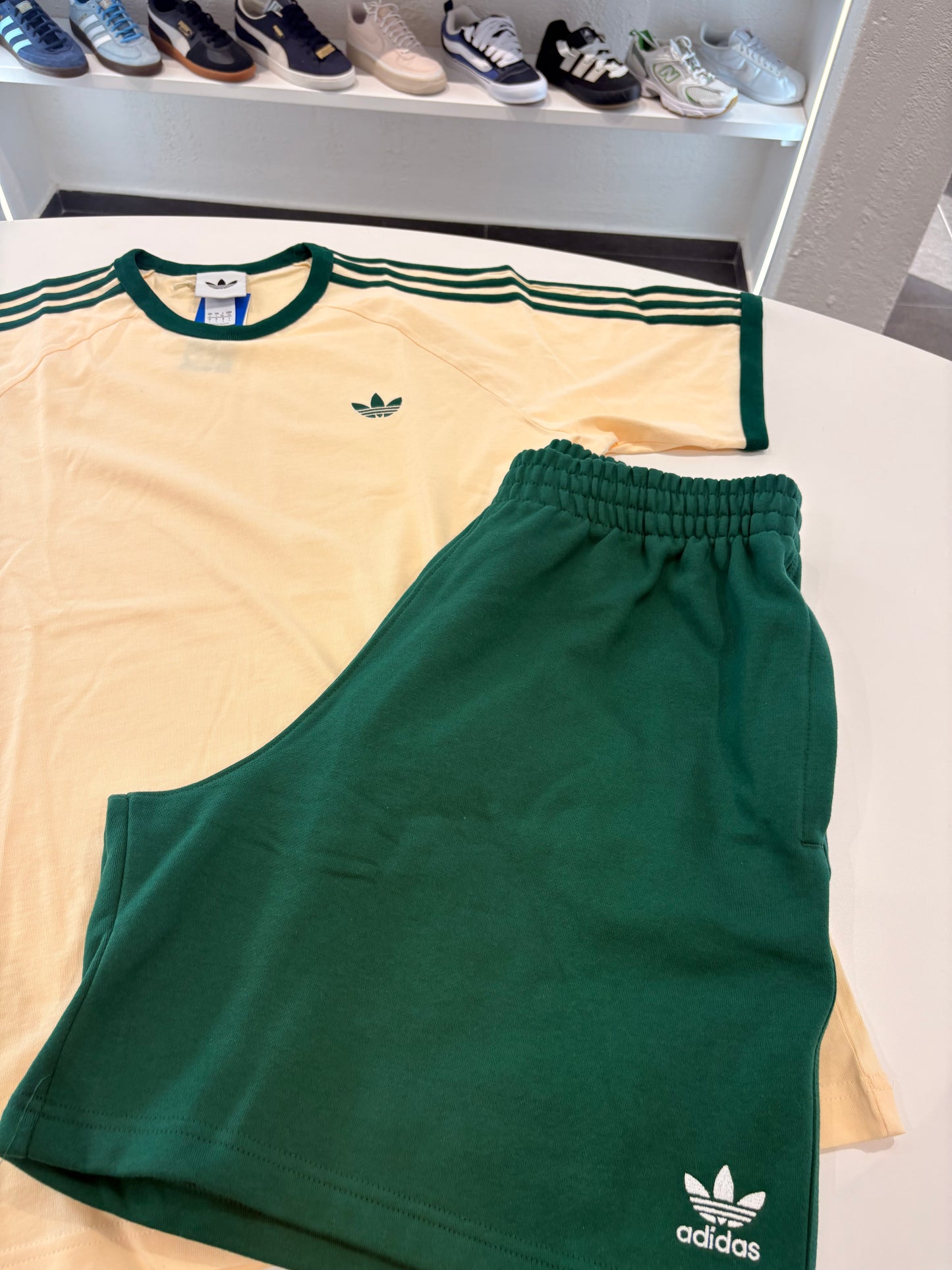Coordinato Tshirt 3 stripes green