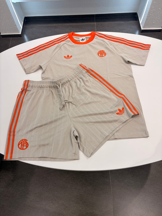 Completino Bayern munich FC ORIGINALS