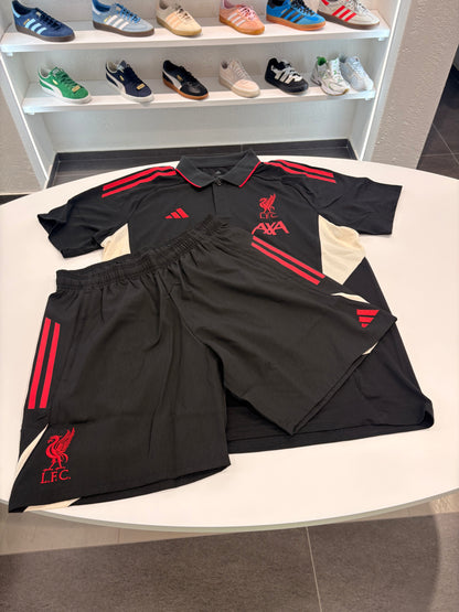 Completino Liverpool training Polo