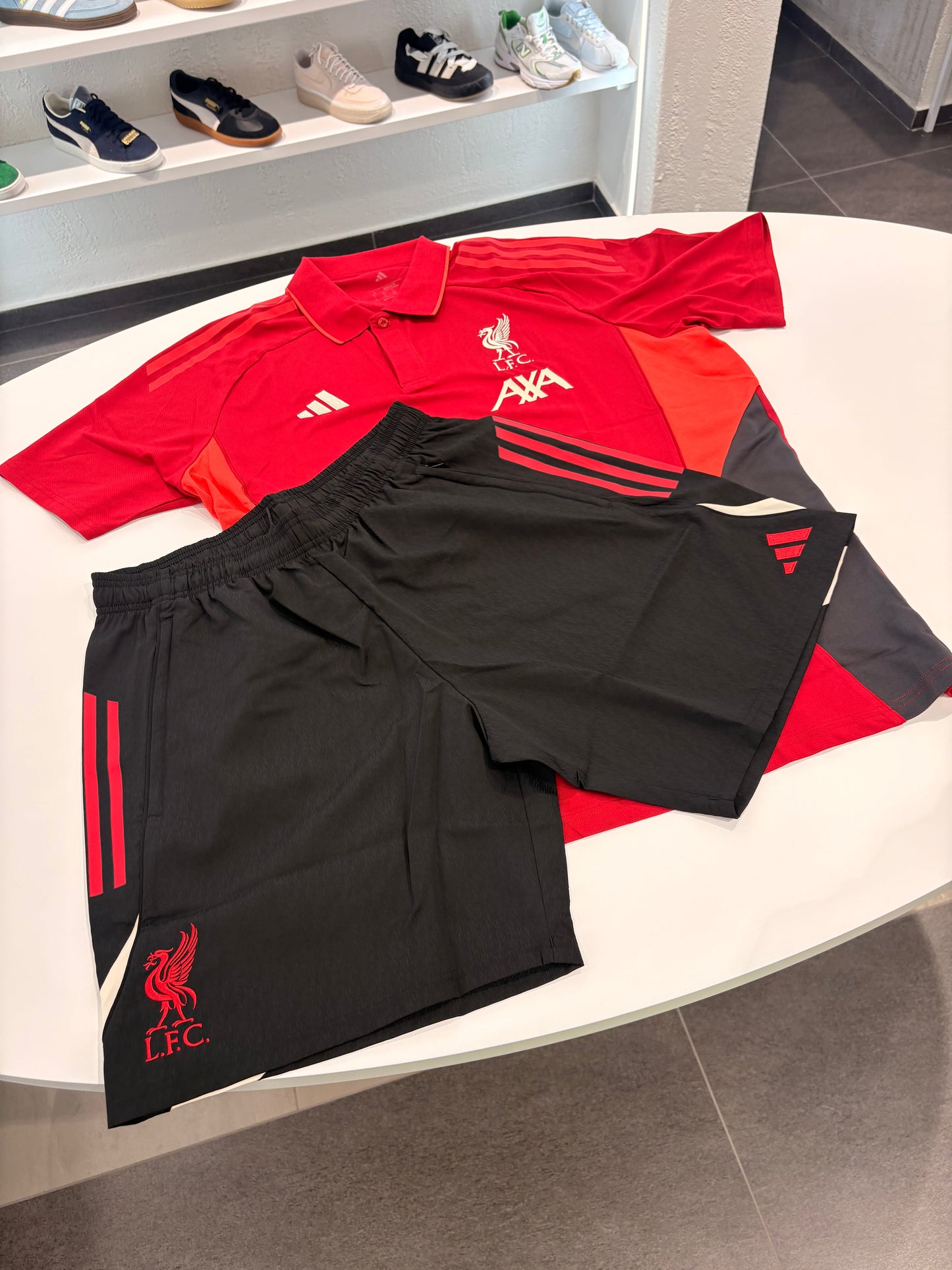 Completino Liverpool polo t-shirt