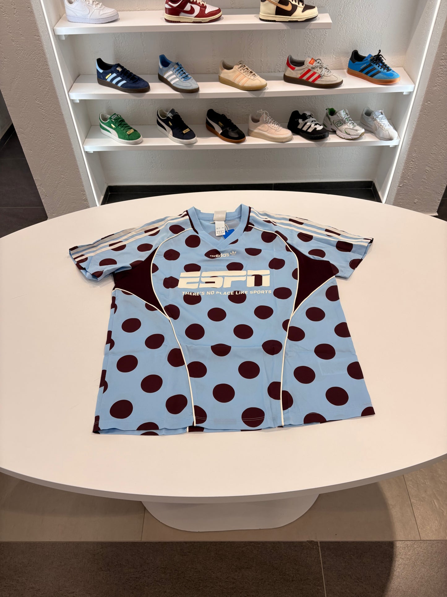 T-shirt Adidas a pois