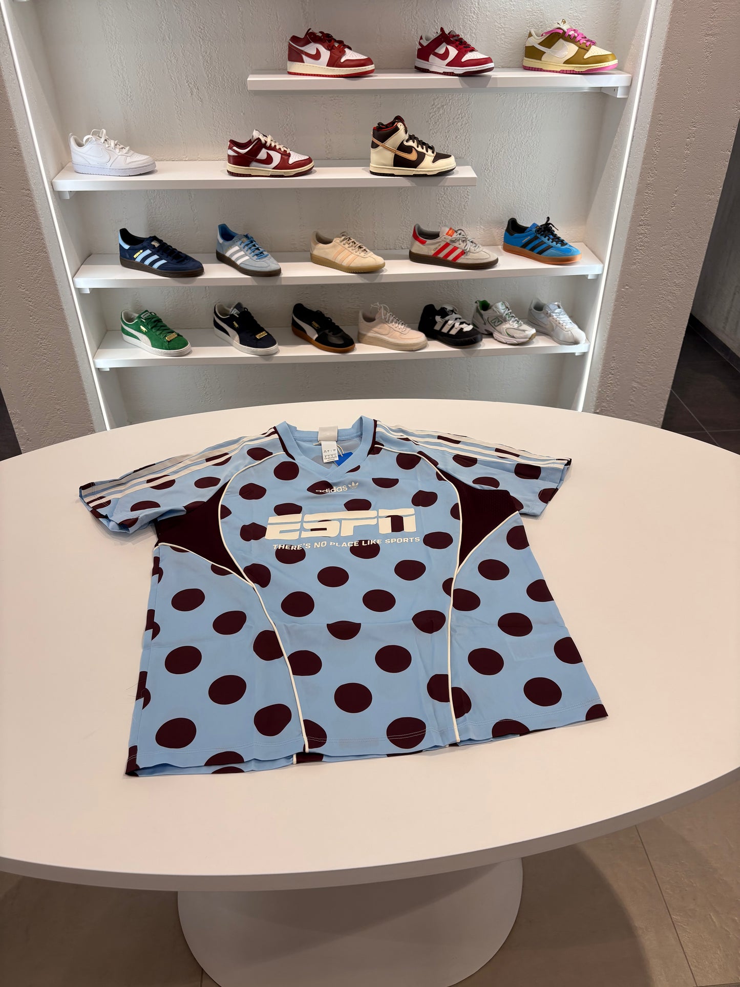 T-shirt Adidas a pois