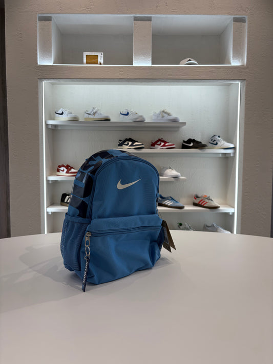 Nike Zainetto