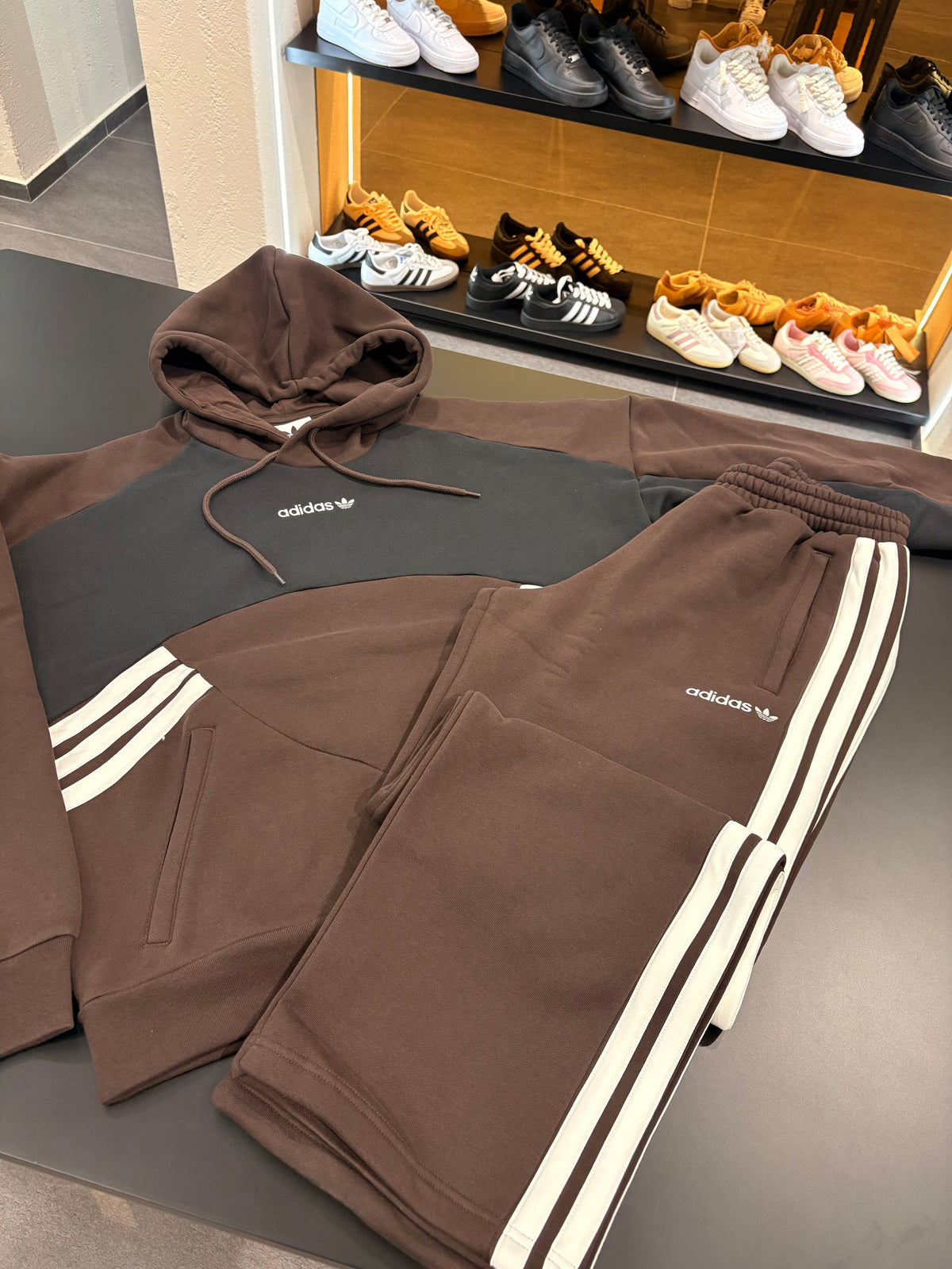 Tuta Adidas munich brown unisex