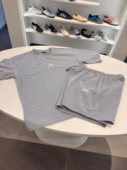 Coordinato Adidas Basic Grigio Polvere