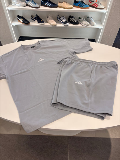 Coordinato Adidas Basic Grigio Polvere