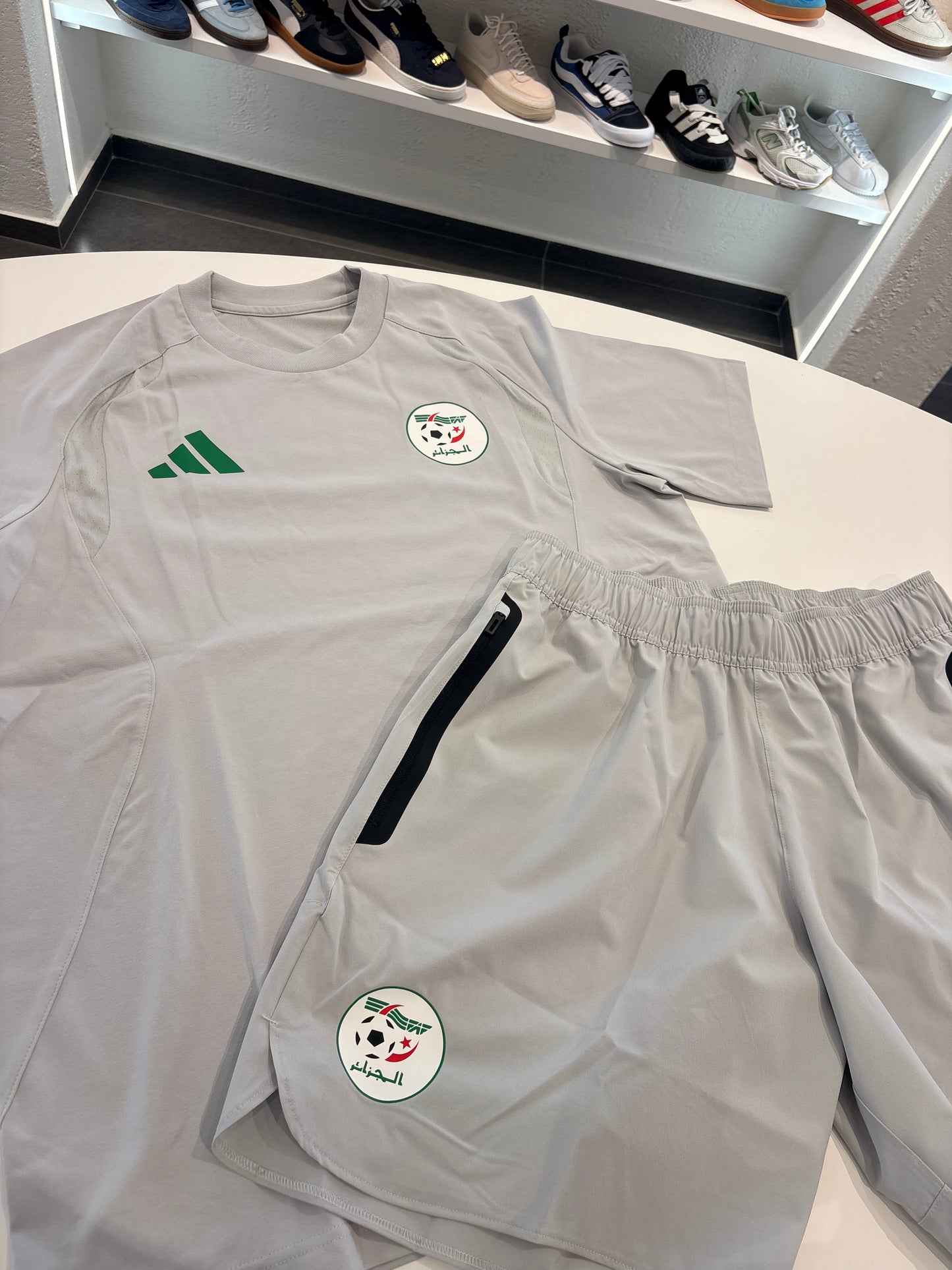 Completino ALGERIA
