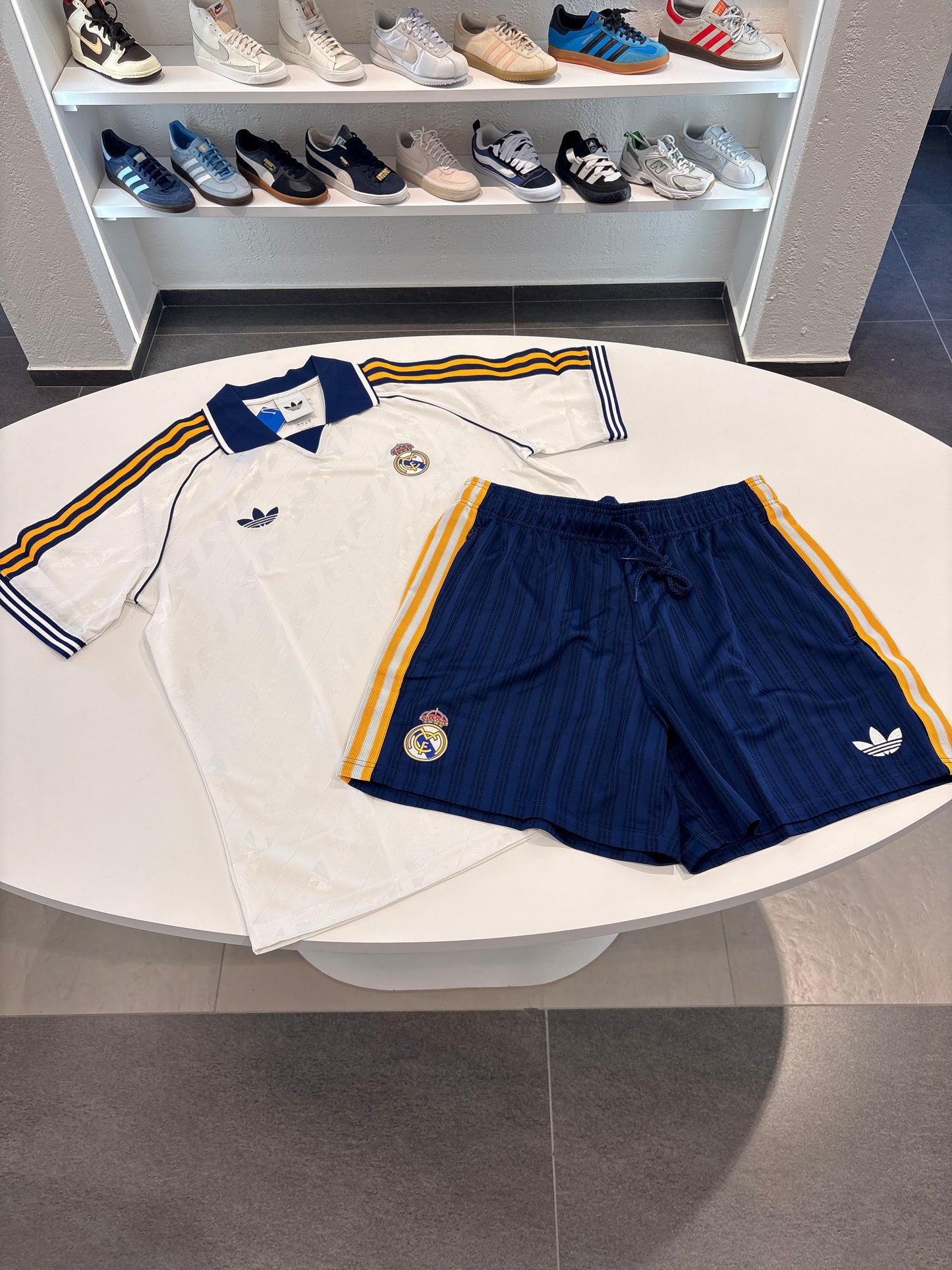 Completino POLO REAL MADRID