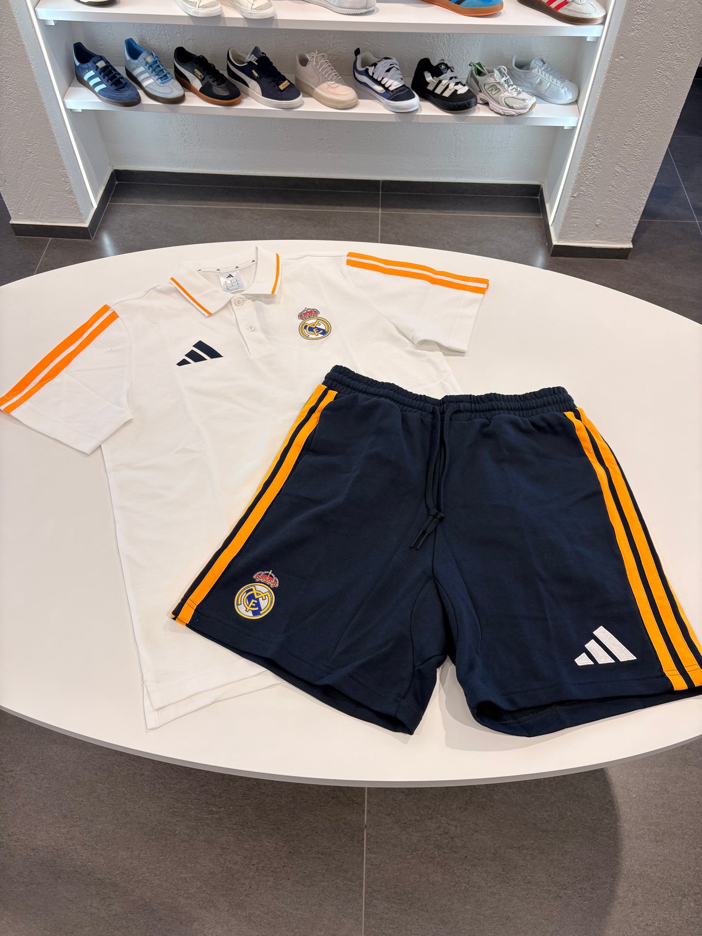 Completino REAL MADRID POLO BIANCA