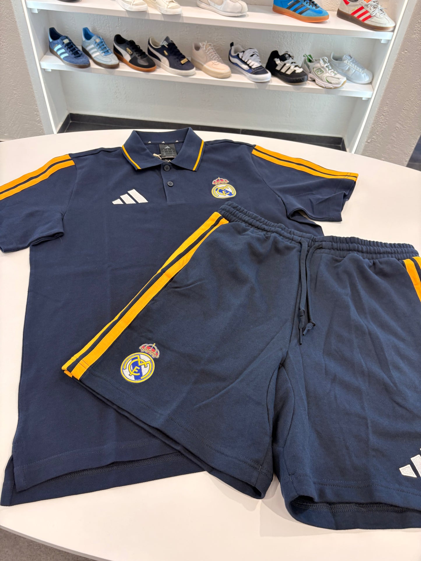 Completino REAL MADRID POLO BLU